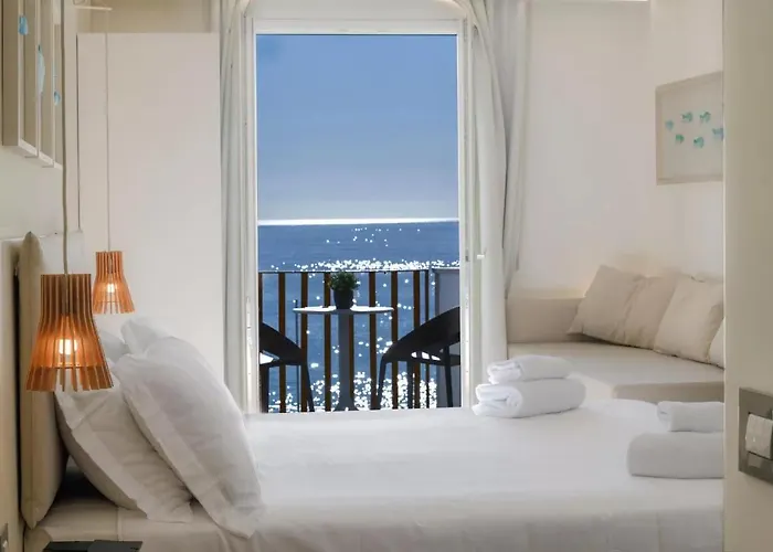 Albatros Hotel 4*