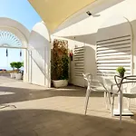 Albatros Ξενοδοχείο 4*