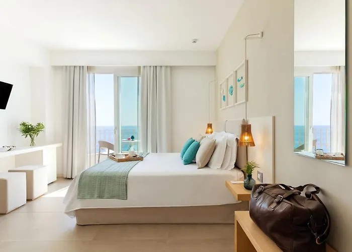 Albatros מלון 4*