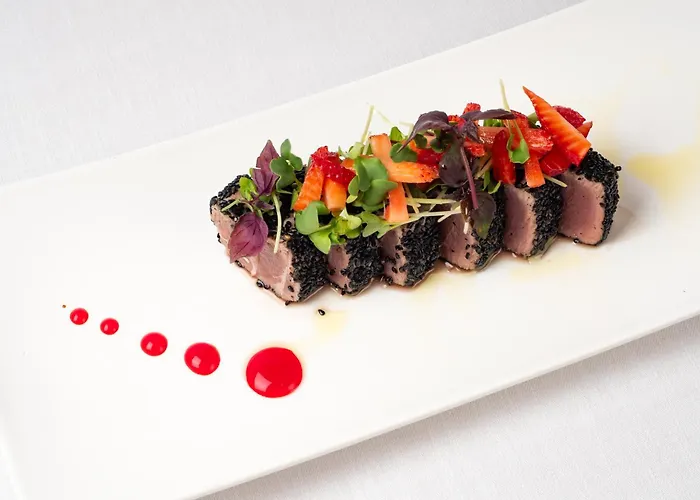 מלון Albatros לטויאני